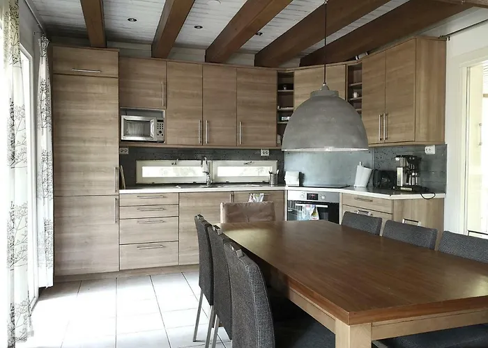 Maentykallio Villa *